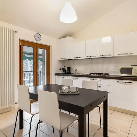 Apartment Sporting By Wonderful Italy Sirmione